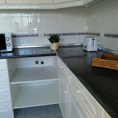 Отель Ocean's 7 - 3*