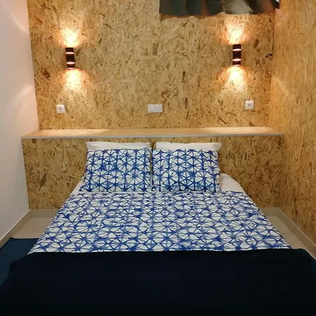 Отель Ocean's 7 - Лагуш