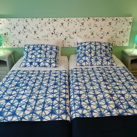 Hotel Ocean's 7 - 3*