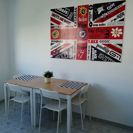 Отель Ocean's 7 - 3*